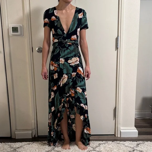 XIX Palms Black and Green Floral Maxi Dress - Picture 1 of 6